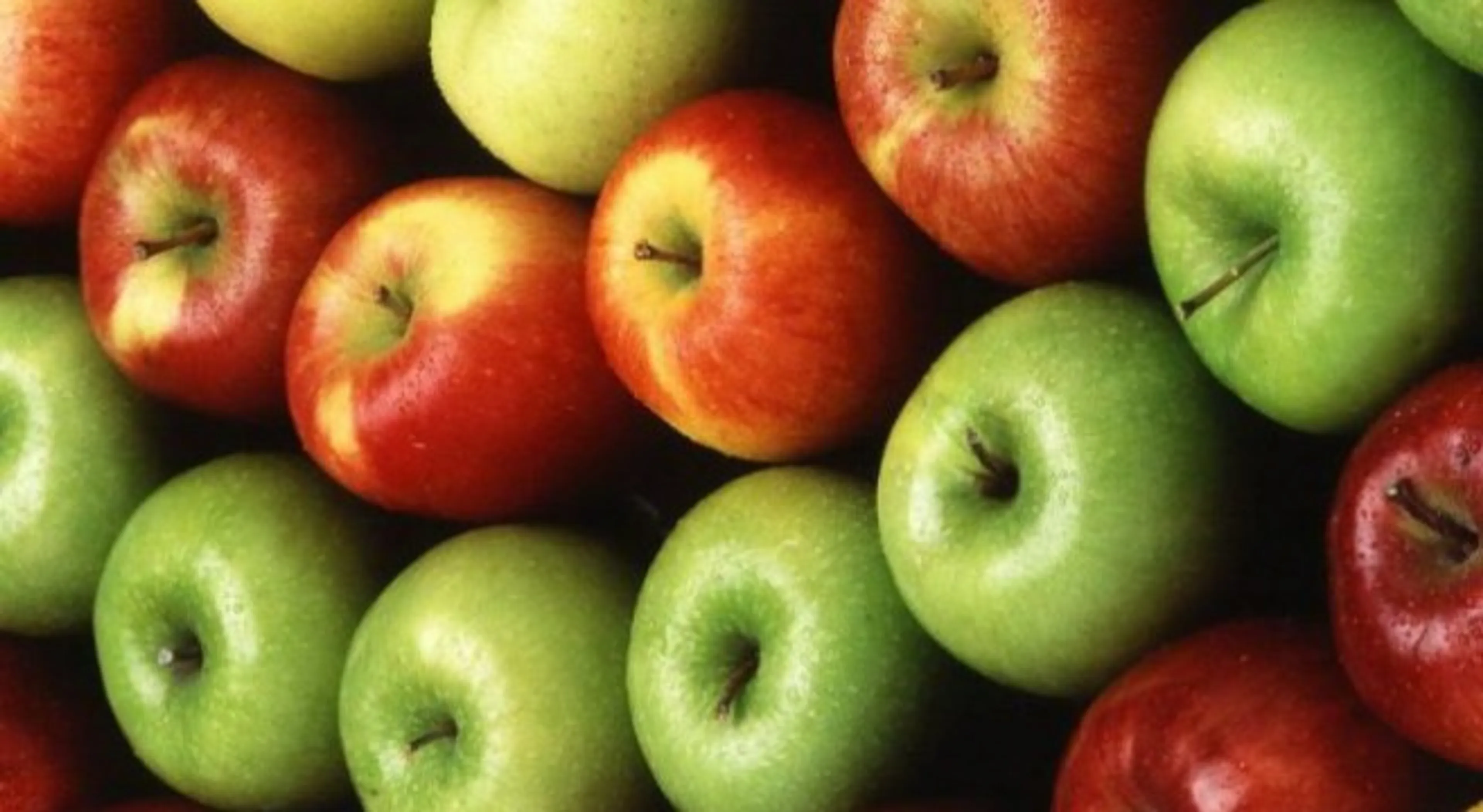 Капитал - Россия вернула Латвии партию польских яблок и сыра, направлявшихся в РК