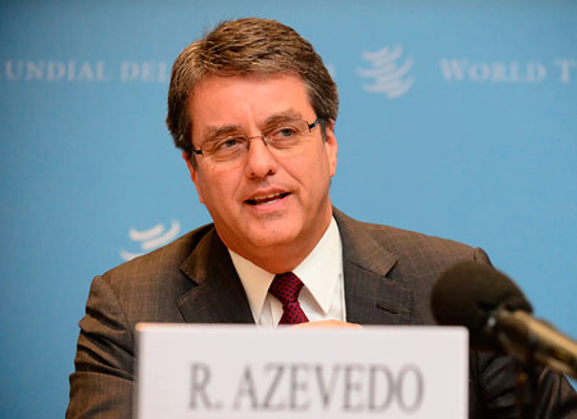 Капитал - Прогнозы роста мировой торговли снижены