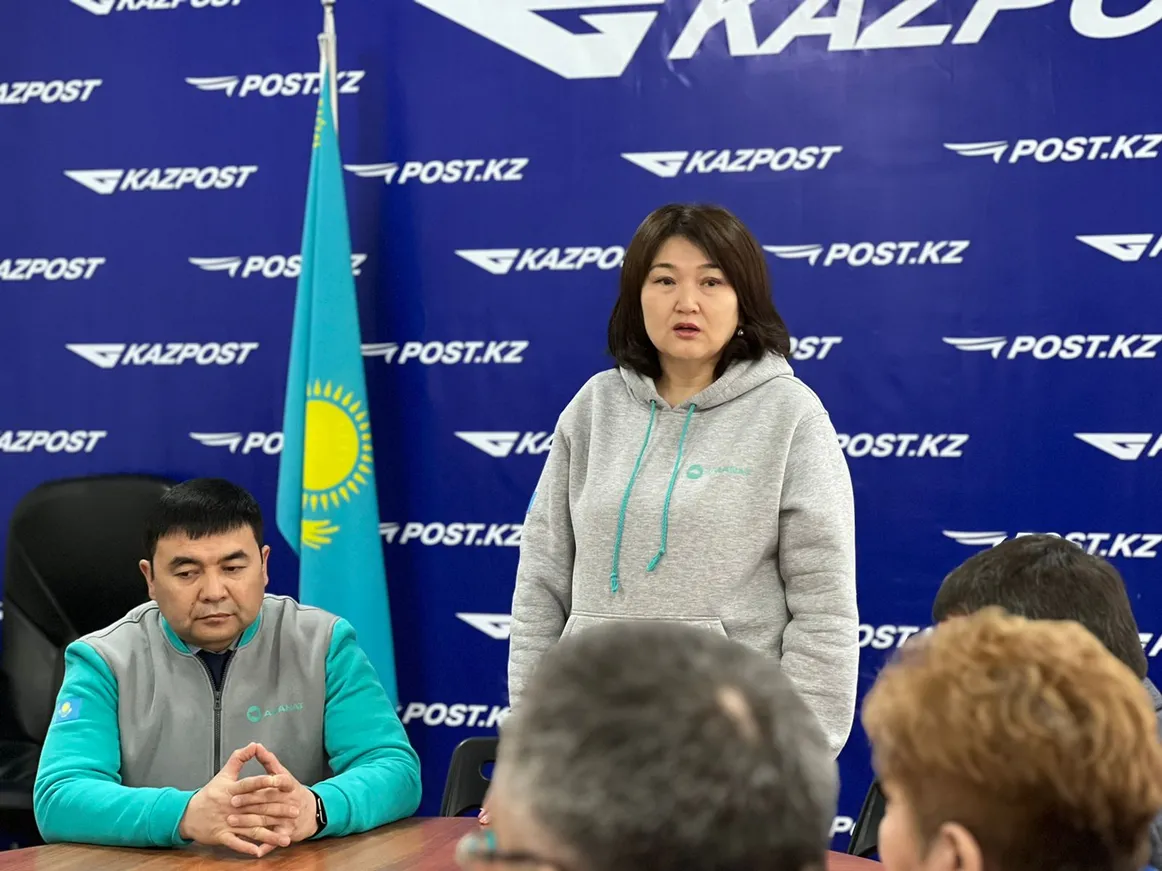 Кандидаты партии «AMANAT» встретились с сотрудниками «Казпочты» - фото kapital.kz