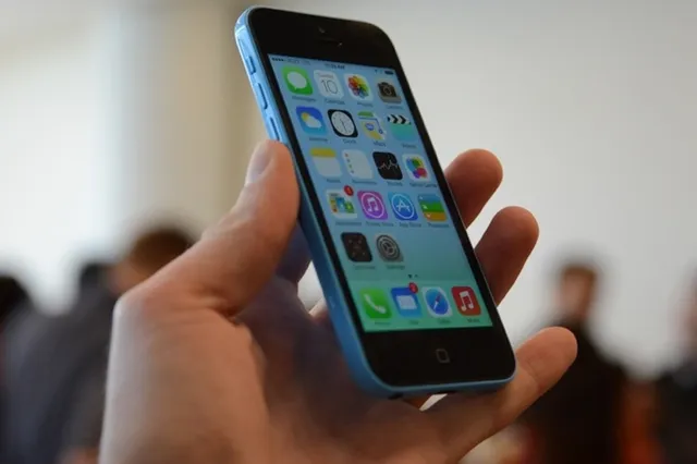 Китайцы разочарованы бюджетным iPhone