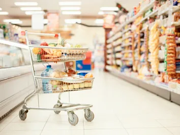 Объем розничной торговли вырос на 12,8%