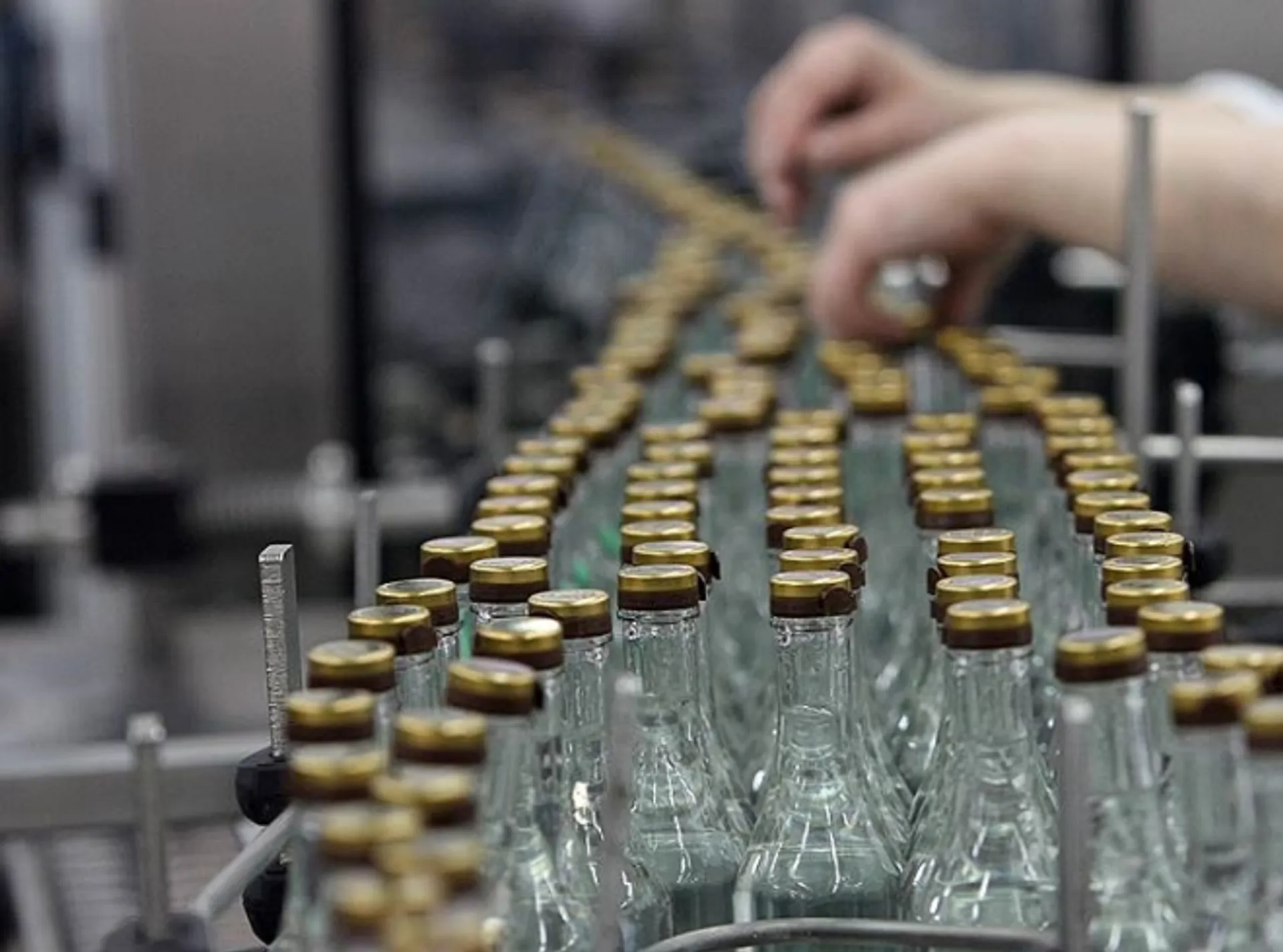 Капитал - Производство алкогольной продукции может снизиться на 25-30%