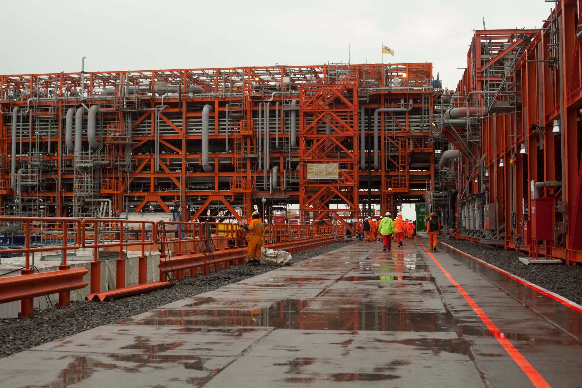 Капитал - Добыча нефти сократилась