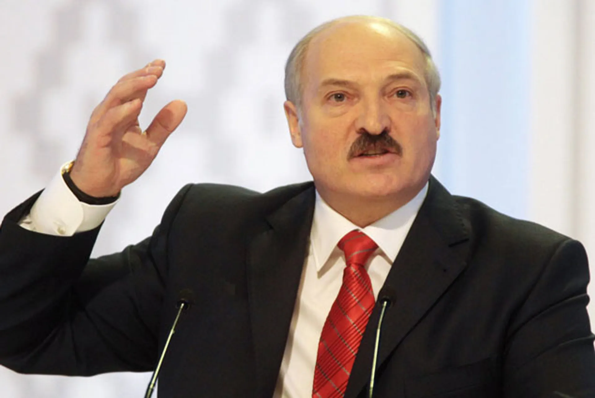 Капитал - Лукашенко готов разрешить ситуацию в Дебальцево