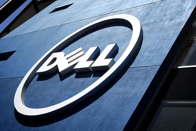 Dell снова стала публичной компанией