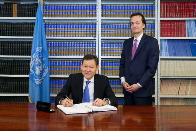 Казахстан подписал Договор о&nbsp;запрещении ядерного оружия