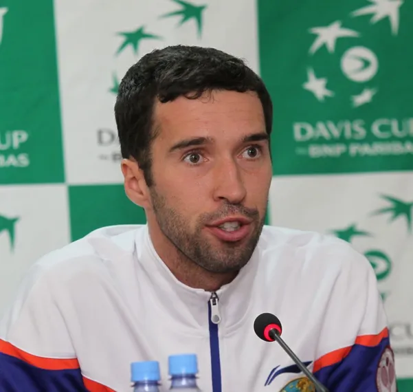 Капитал - Кукушкин уступил Хайеку в первой встрече Кубка Дэвиса