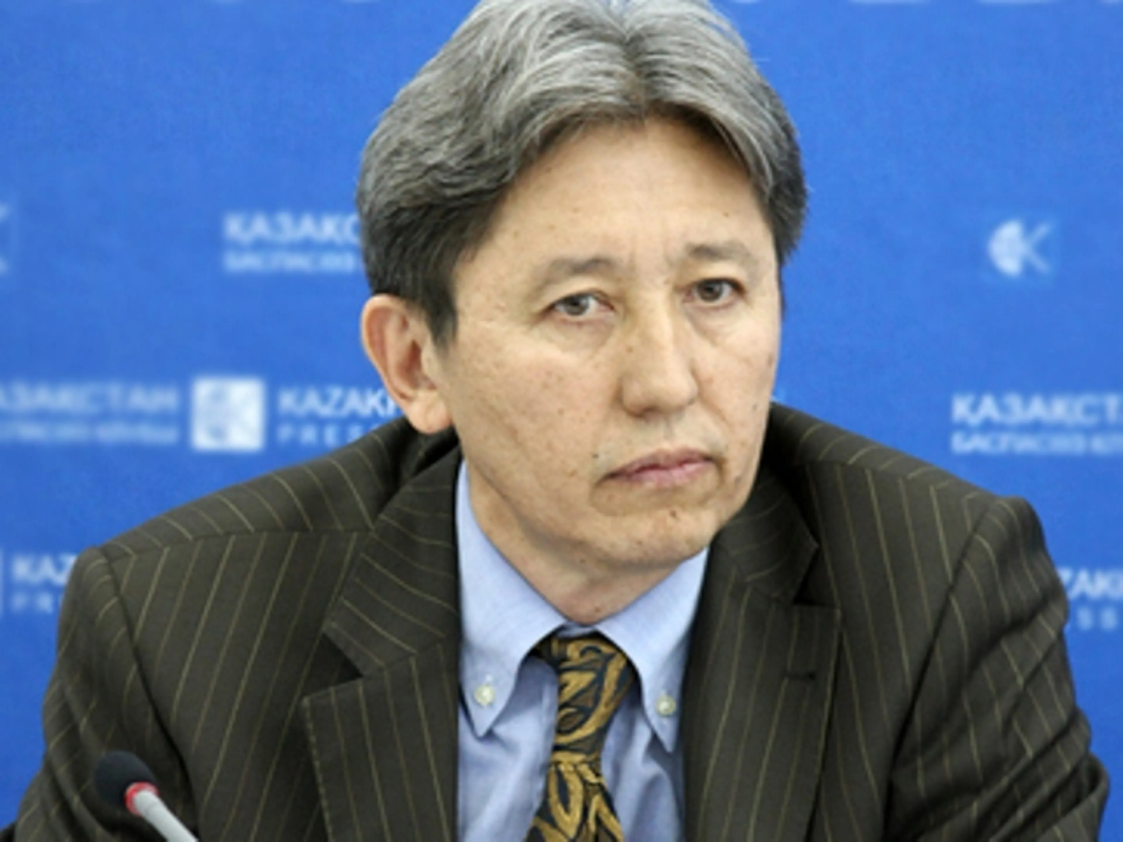 Капитал - Казахстану сложно выйти из Таможенного союза