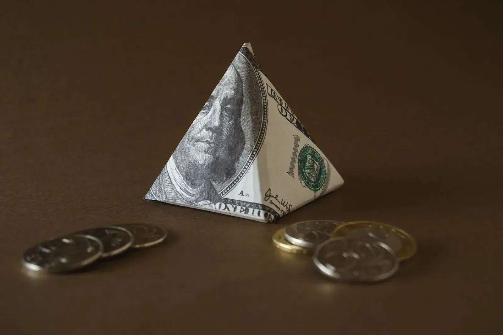 Финпирамида в Астане выдавала себя за британский инвестфонд - АФМ