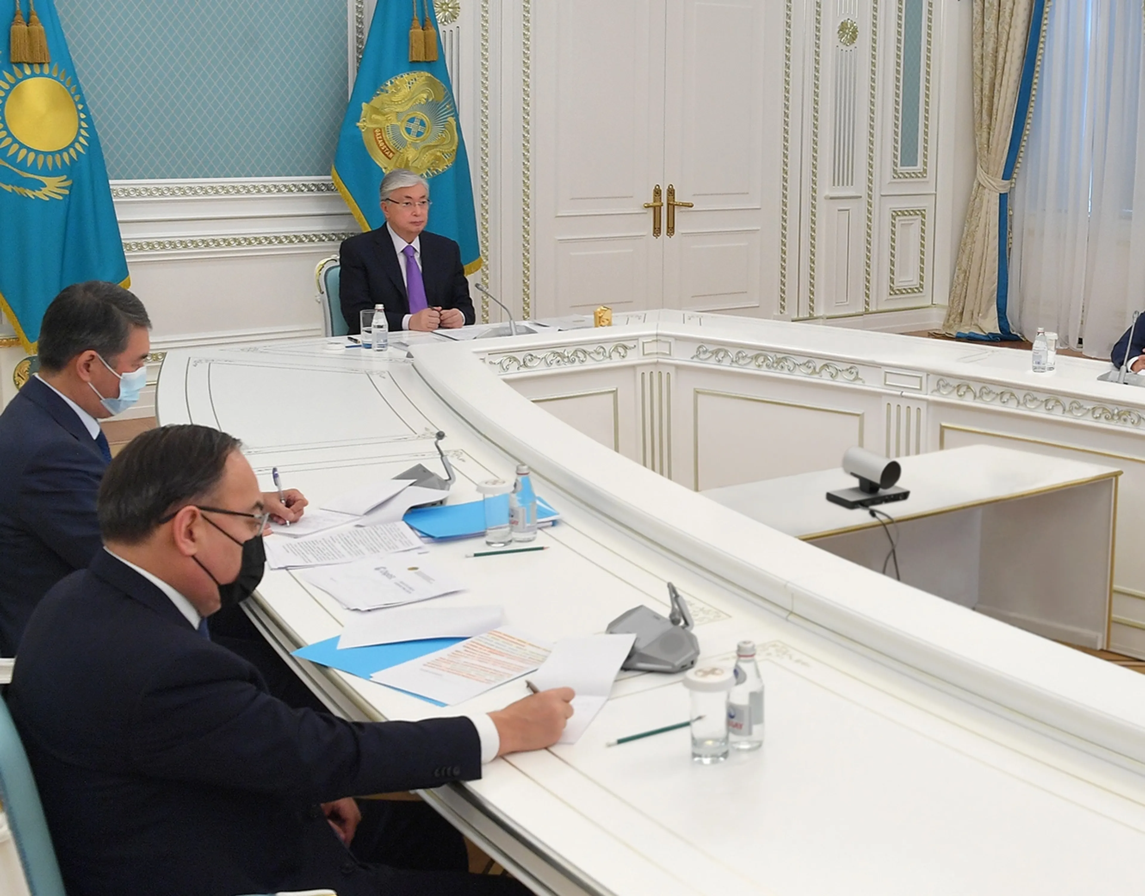 Капитал - Президент: Стране нужен сильный, конкурентоспособный частный бизнес