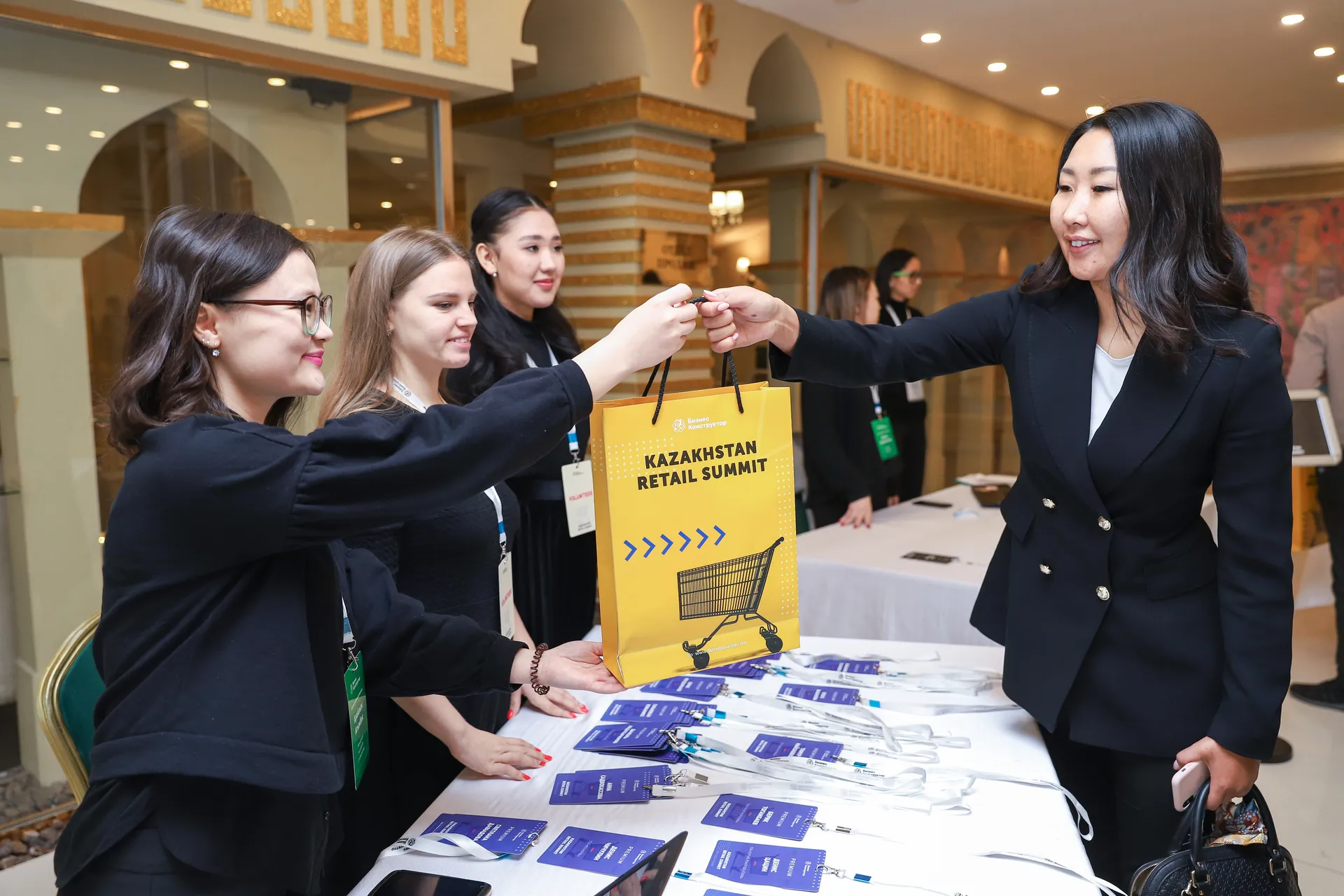 На фото: Kazakhstan Retail Summit в Алматы  собрал представителей компаний-лидеров рынка