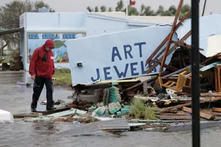 Капитал - В зоне урагана Харви могут находиться сотни казахстанцев