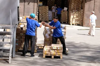 Капитал - Ряд регионов экстренно решает вопрос доставки учебников