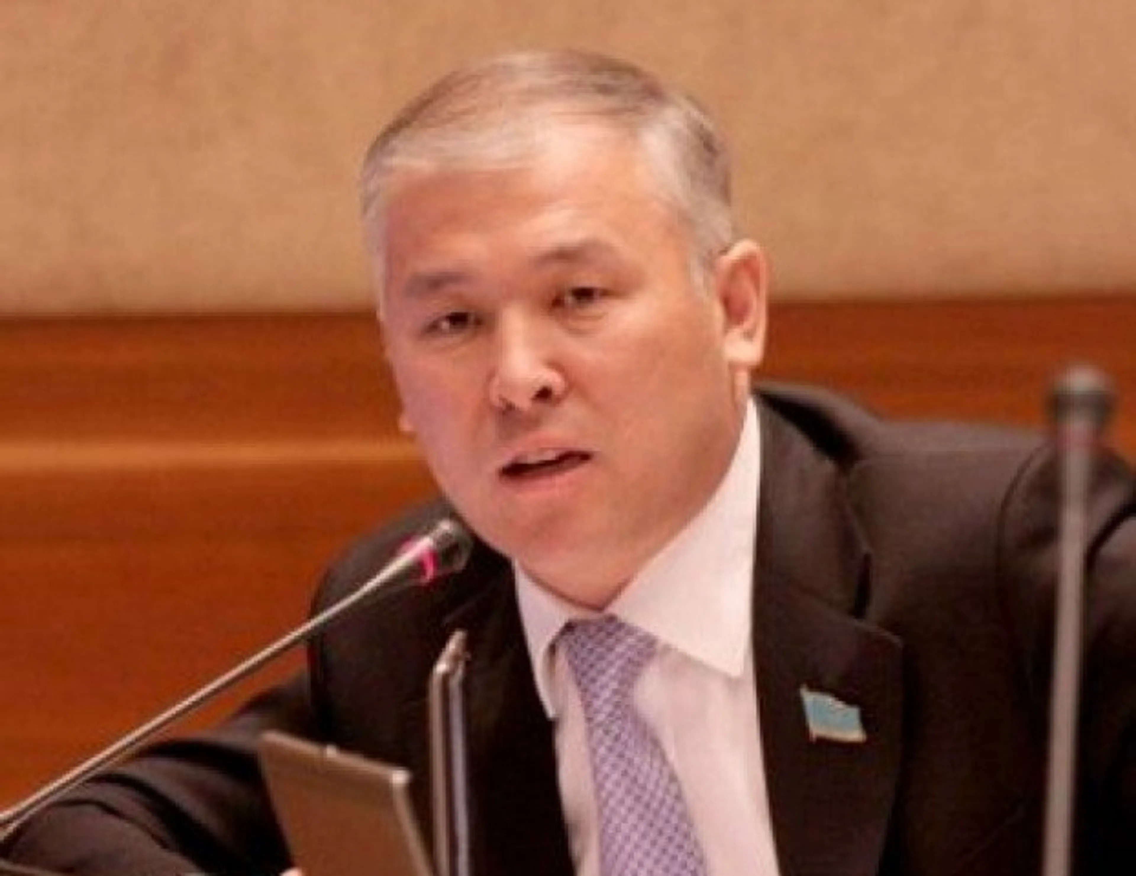 Капитал - Прекращены полномочия двух депутатов