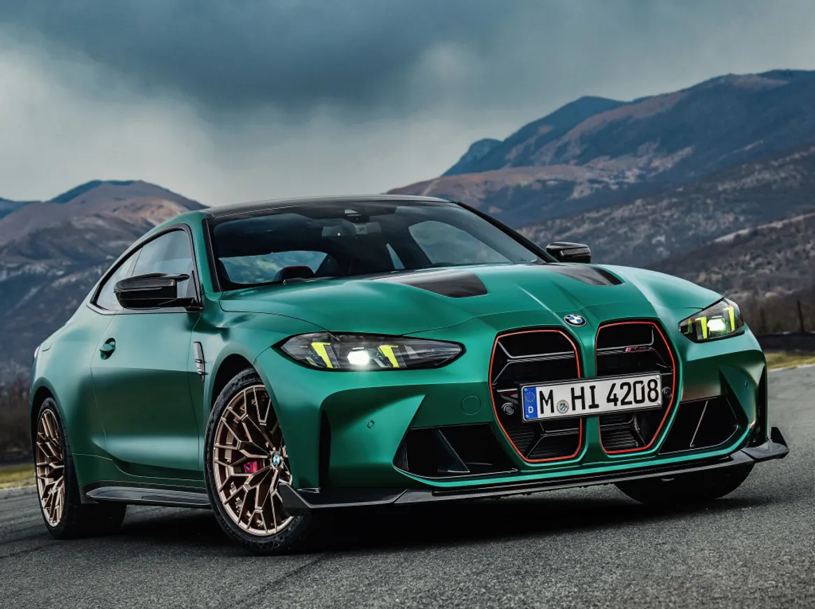 Обновленный Rolls-Royce Cullinan и BMW M4 CS - фото kapital.kz