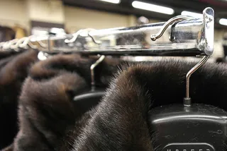 Капитал - Лидеры индустрии моды оштрафованы за нелегальный импорт