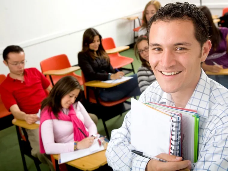 Капитал - Ерден Жалгасбаев: Зарубежное образование