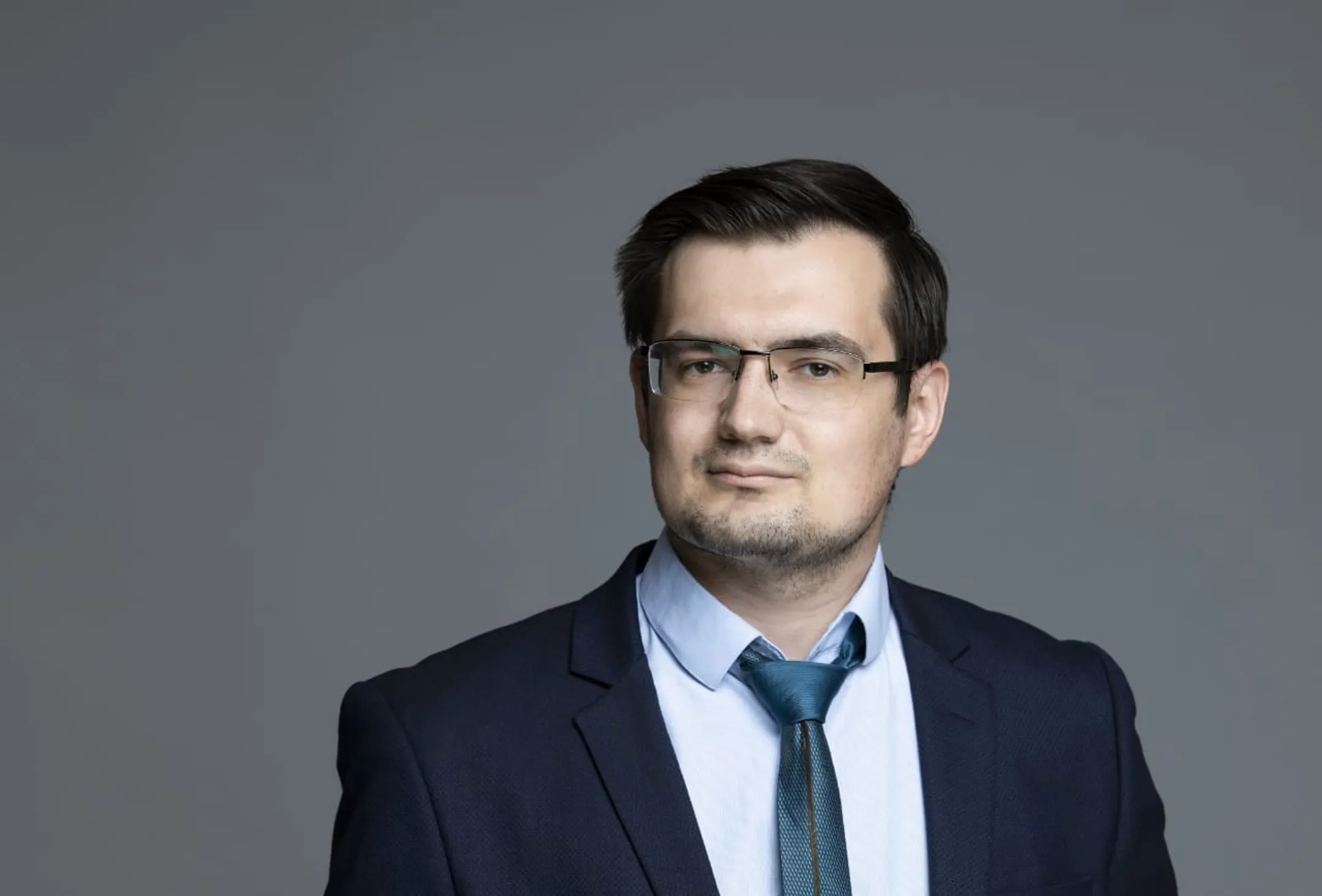 На фото: экономический обозреватель Юрий Масанов