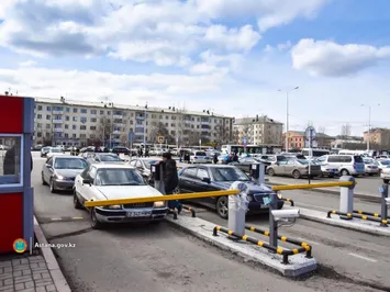 Определены места для платных парковок в Астане