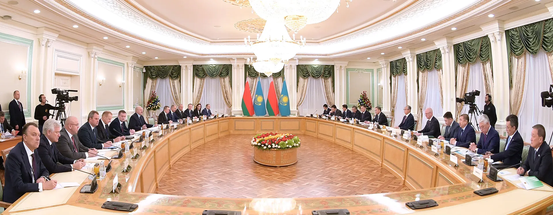 Капитал - Казахстан и Беларусь подписали шесть соглашений