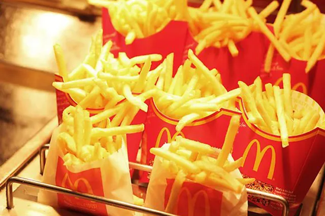 McDonald’s продаст 3500 франшиз
