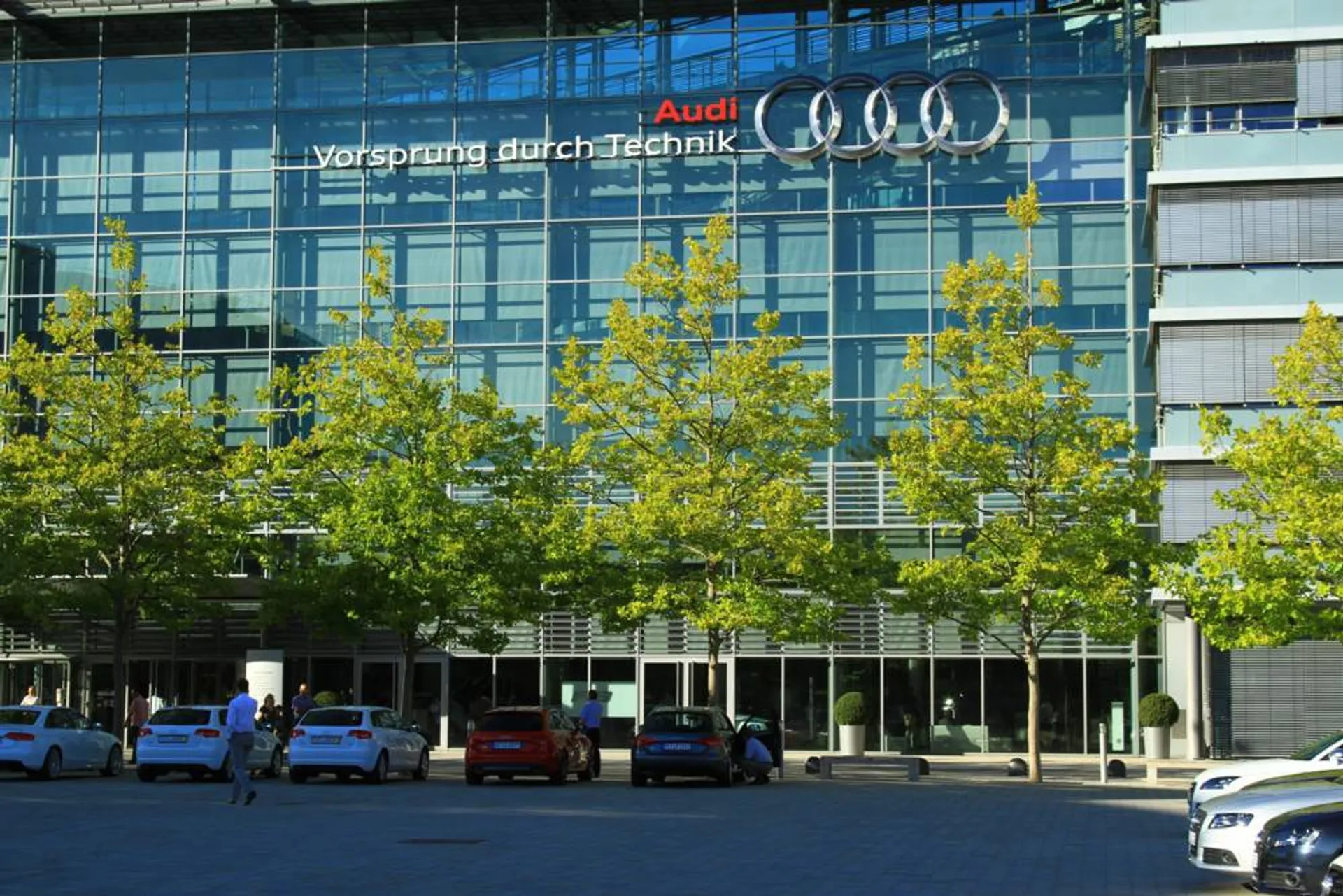 Капитал - Audi сократит до 9,5 тысяч рабочих мест в Германии к 2025 году