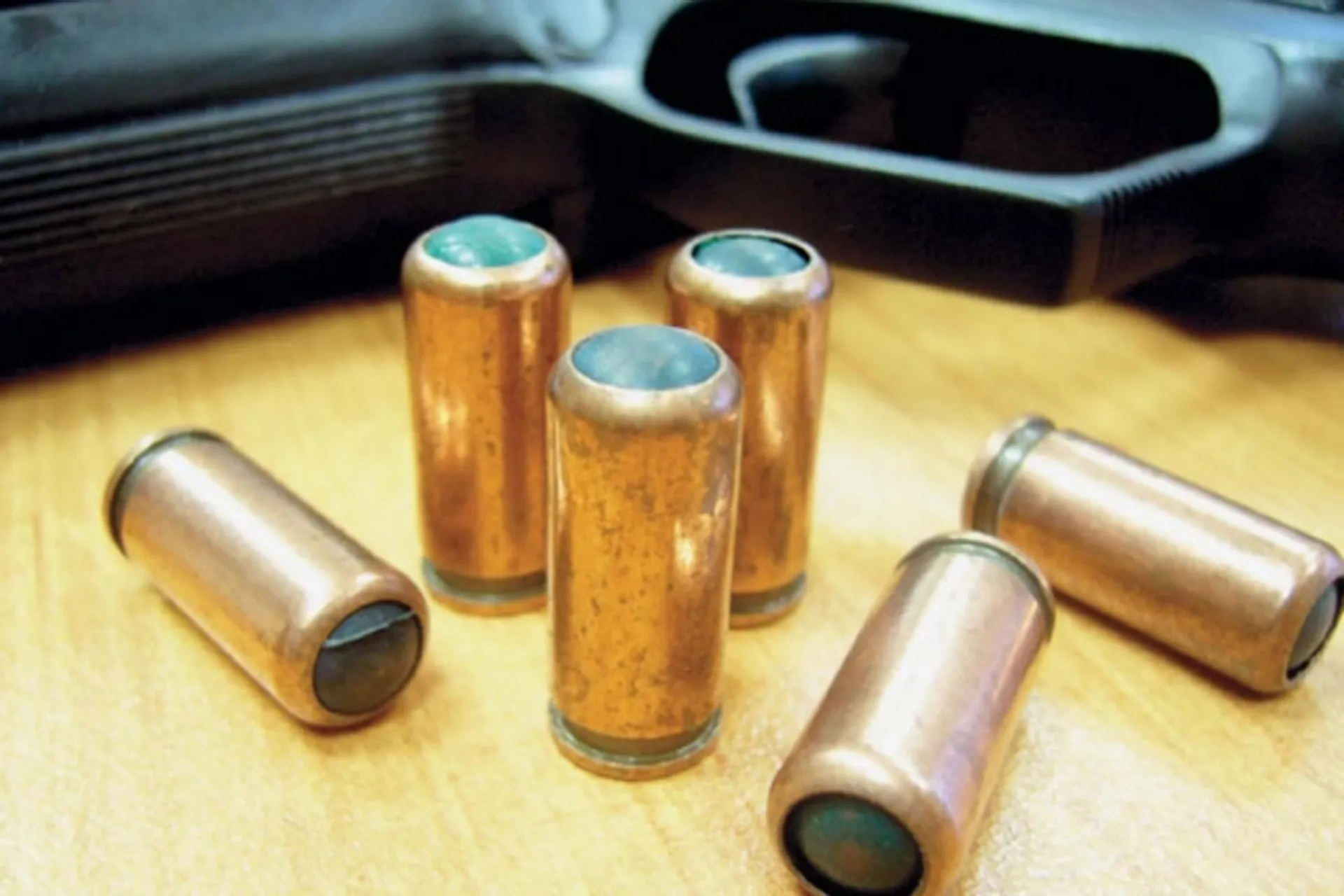 Капитал - В НПП против закрытия оружейных магазинов