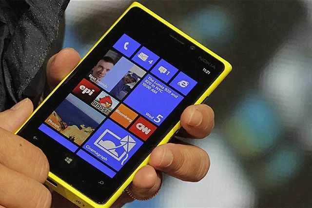 Флагманы Nokia появятся в РК в начале 2013 года