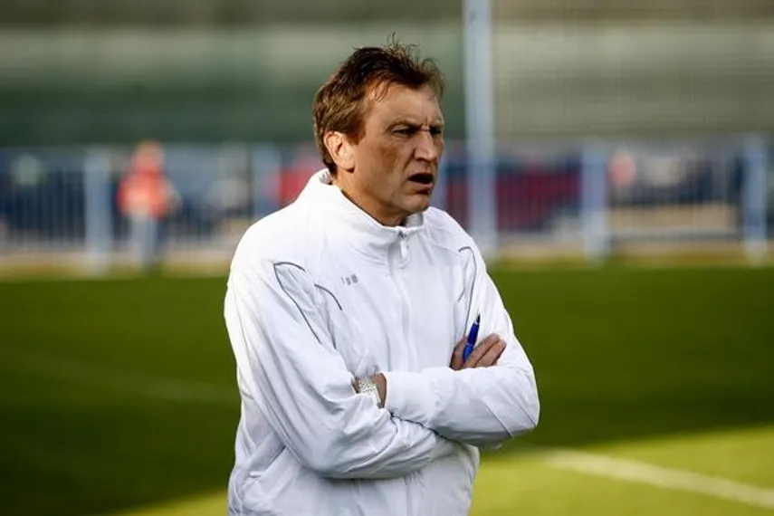 Капитал - Беранек продолжит тренировать сборную Казахстана по футболу