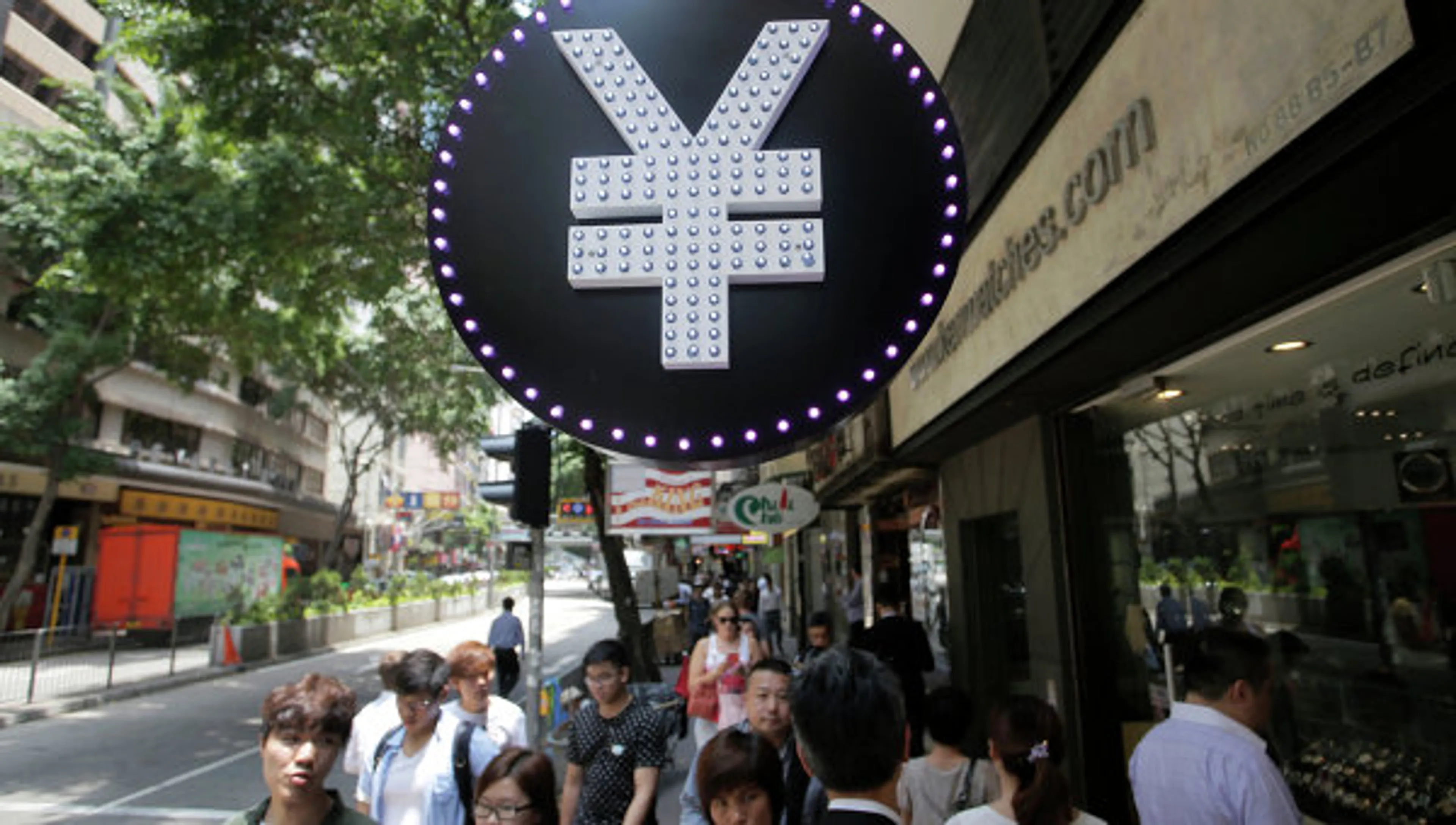 Капитал - Сможет ли юань конкурировать с долларом?