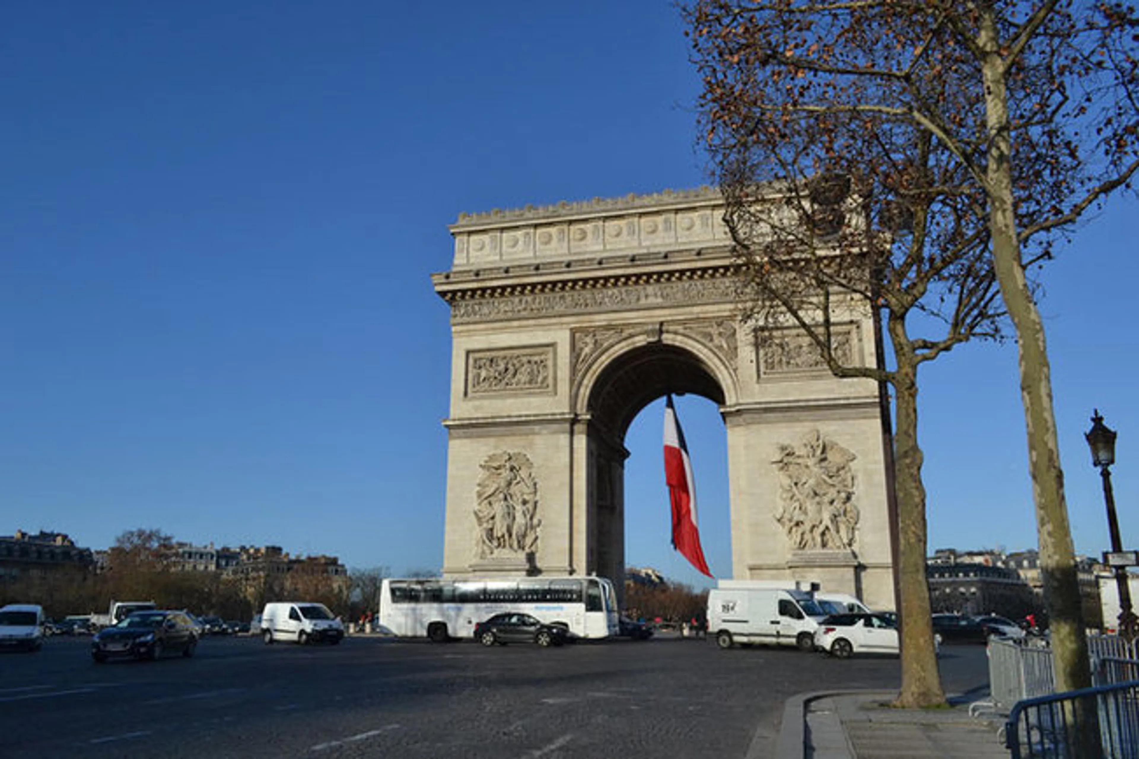 Капитал - Fitch подтвердило рейтинг Франции на уровне АА+