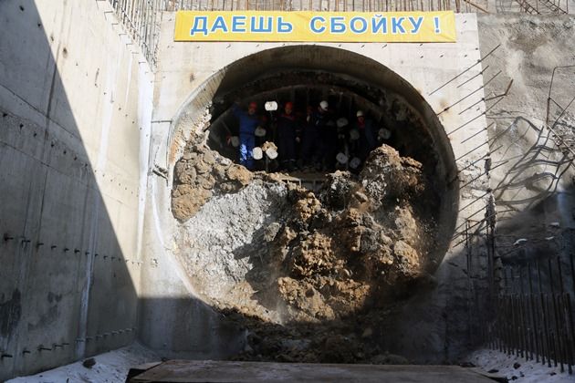 В Алматы произведена сбойка тоннеля на станции Москва 14.01.2014- Kapital.kz