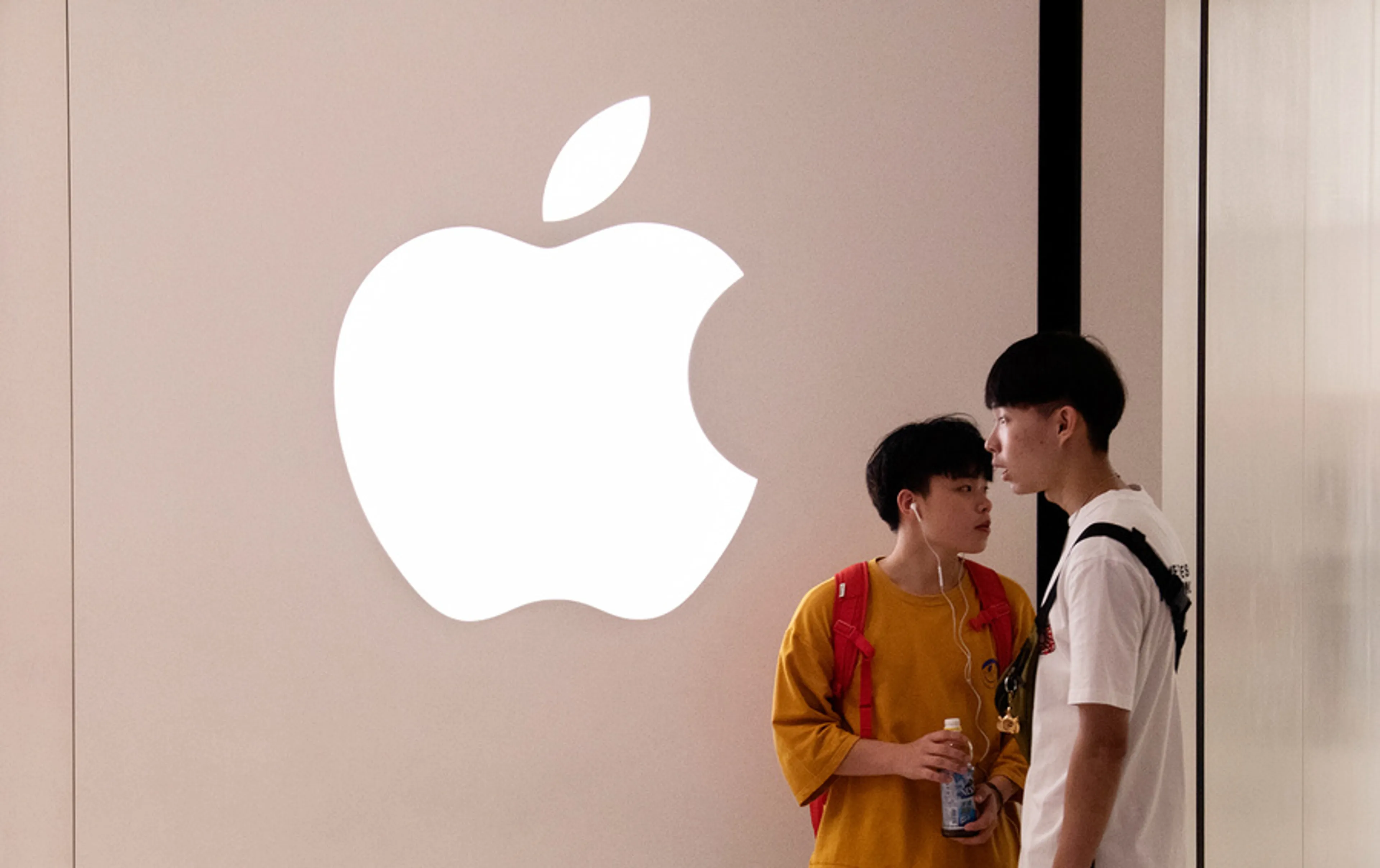 Капитал - Apple и Google остаются самыми дорогими брендами в мире