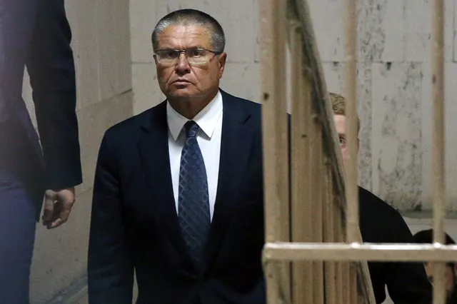 Суд приговорил Алексея Улюкаева к 8 годам строгого режима