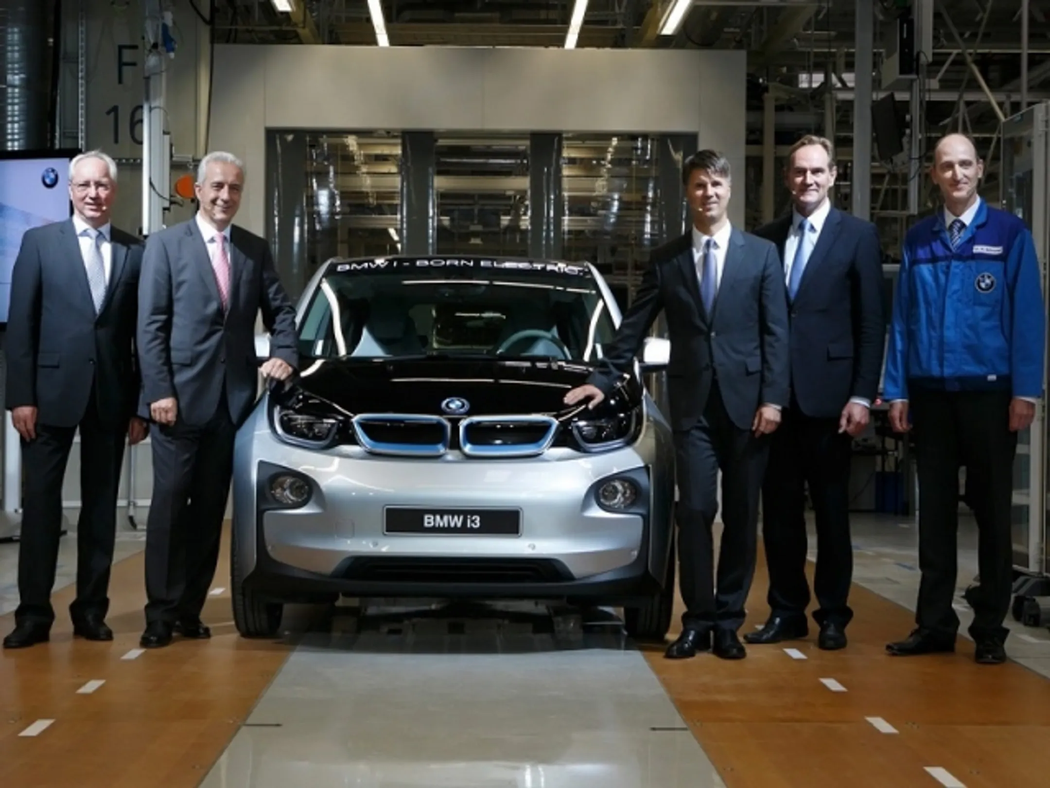 BMW i3 встал на конвейер - Image Kapital.kz