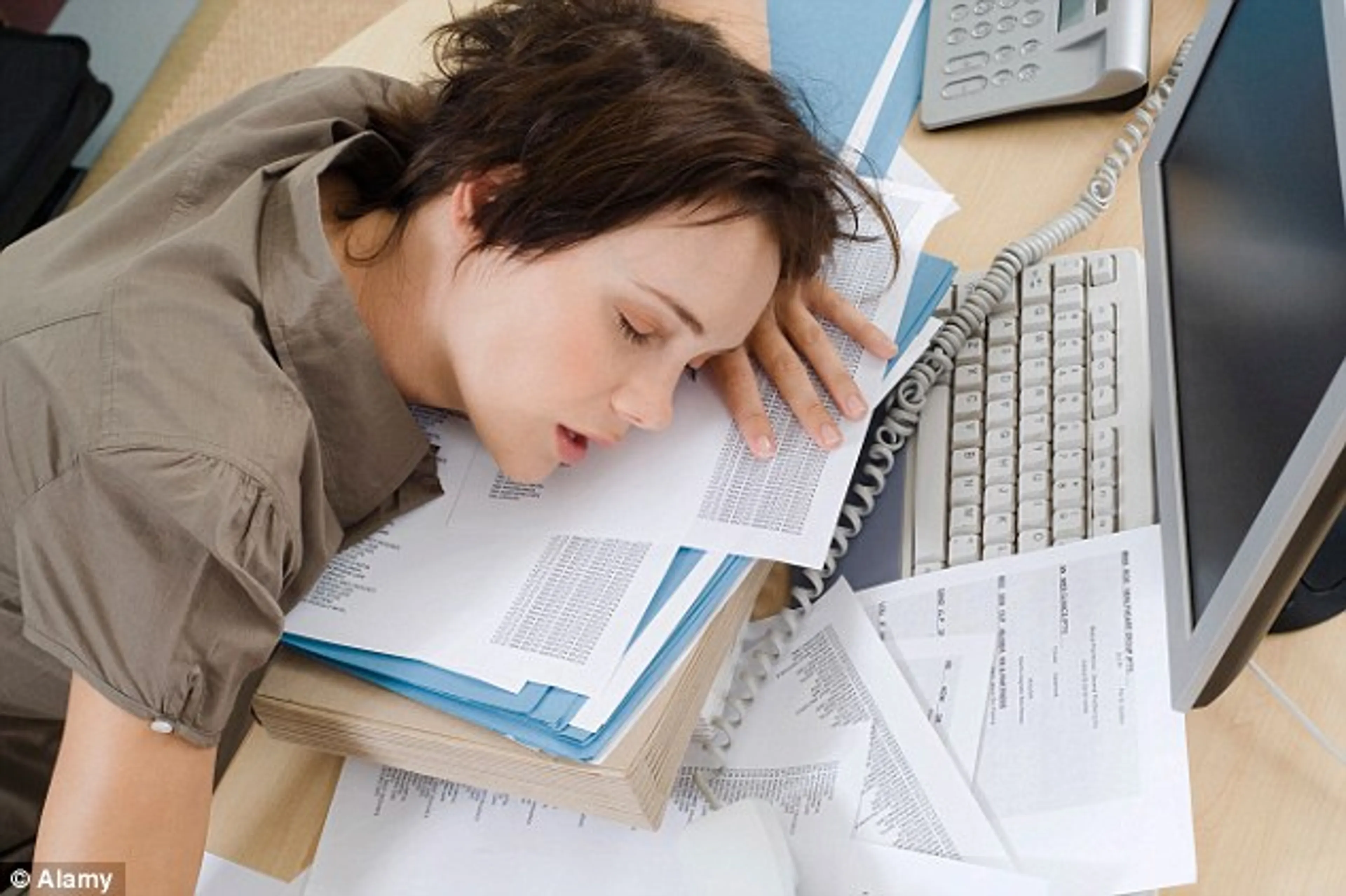 Капитал - 60% сотрудникам по ночам снится работа