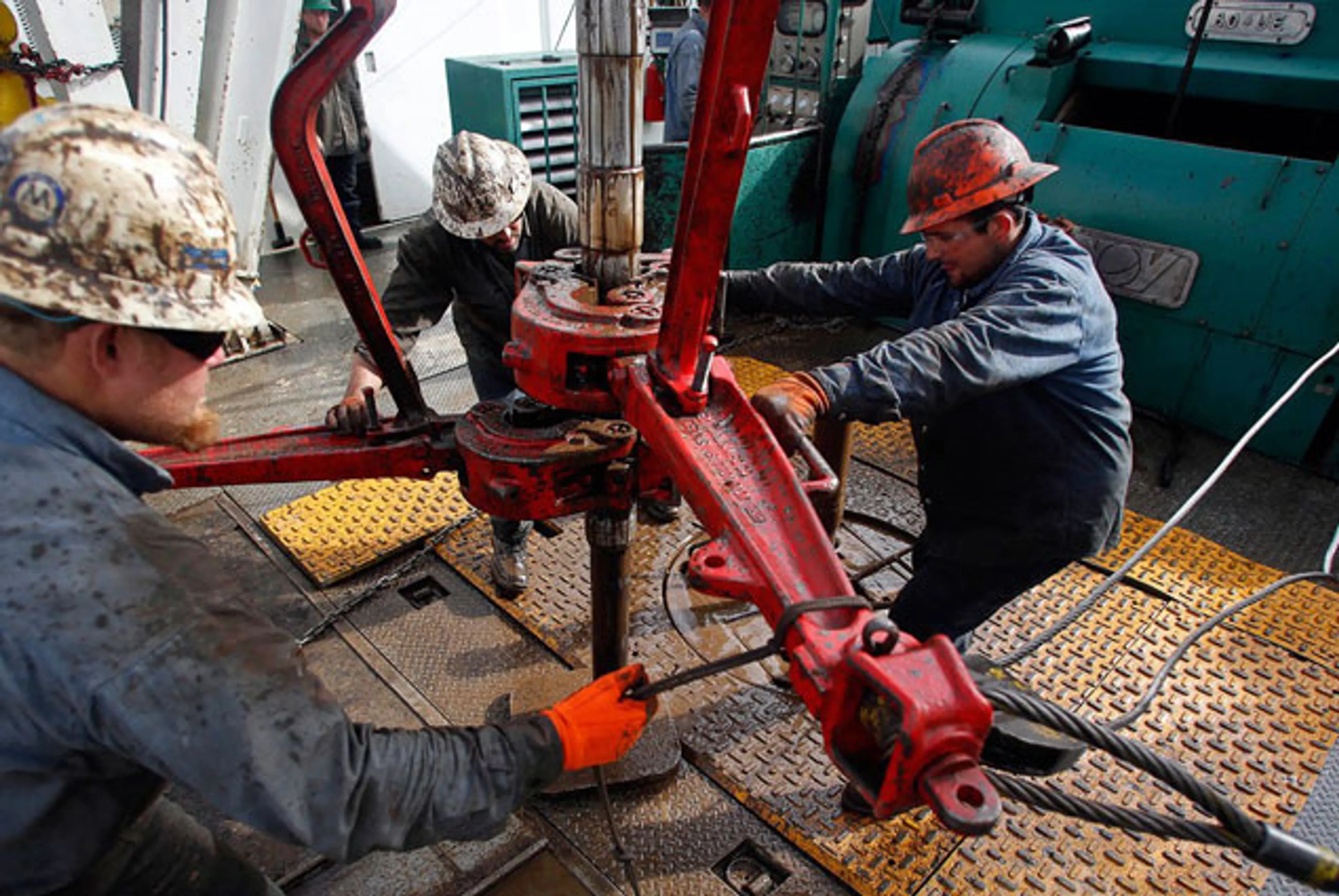 Капитал - Канада терпит убытки из-за падения стоимости нефти