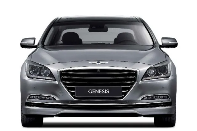 Hyundai официально представил новый Genesis