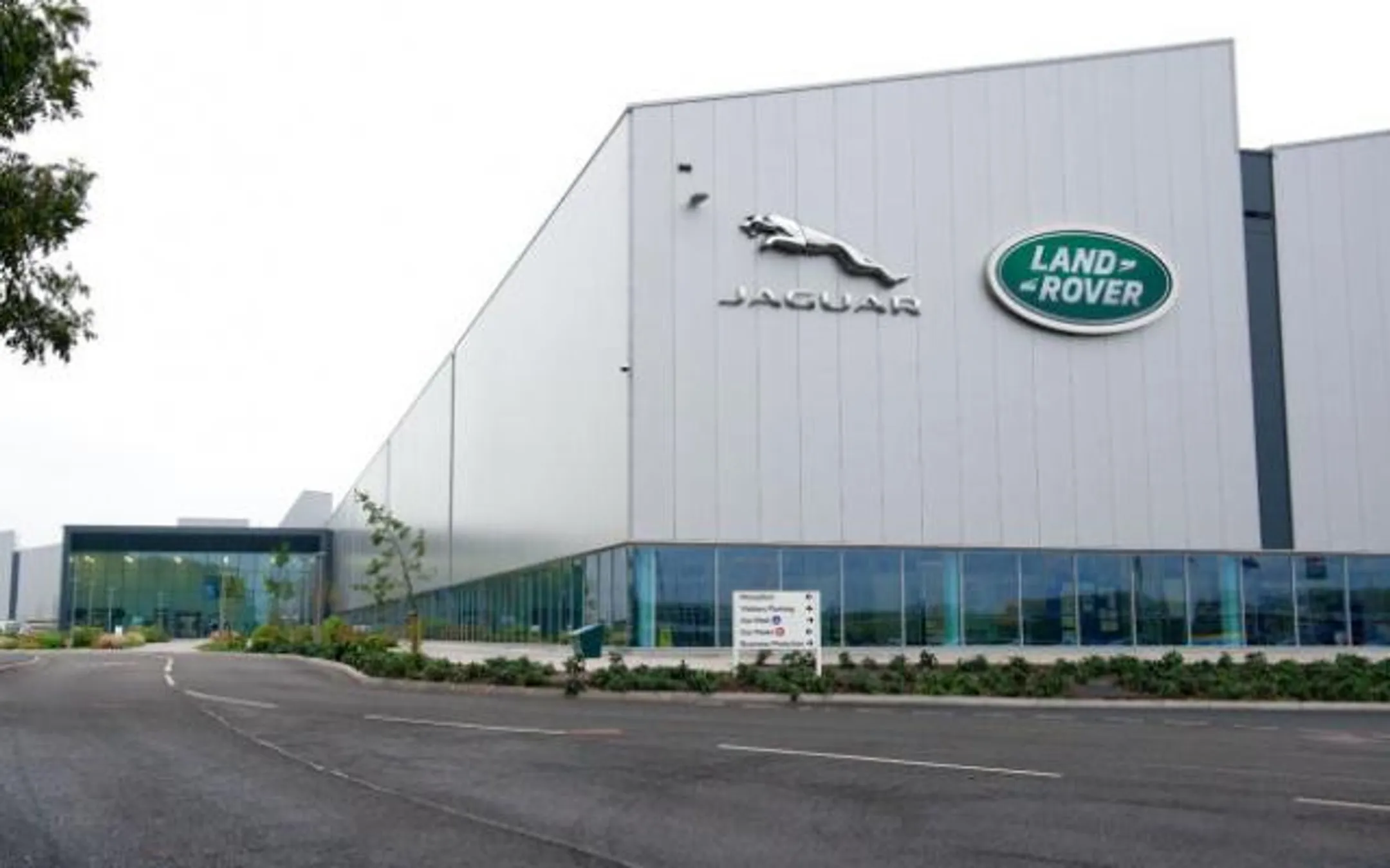 Jaguar Land Rover запустят производство электромобилей в Великобритании - Image Kapital.kz
