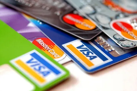 Капитал - Число держателей карт в Казахстане снизилось на 5,7%