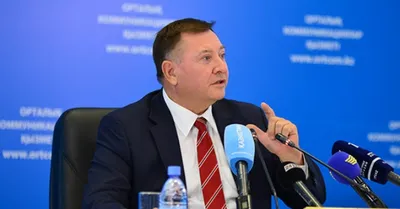 Свободный курс держит на плаву, налог с продаж тянет на дно…