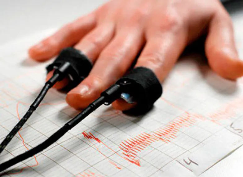 Капитал - Российских чиновников обяжут проходить детектор лжи