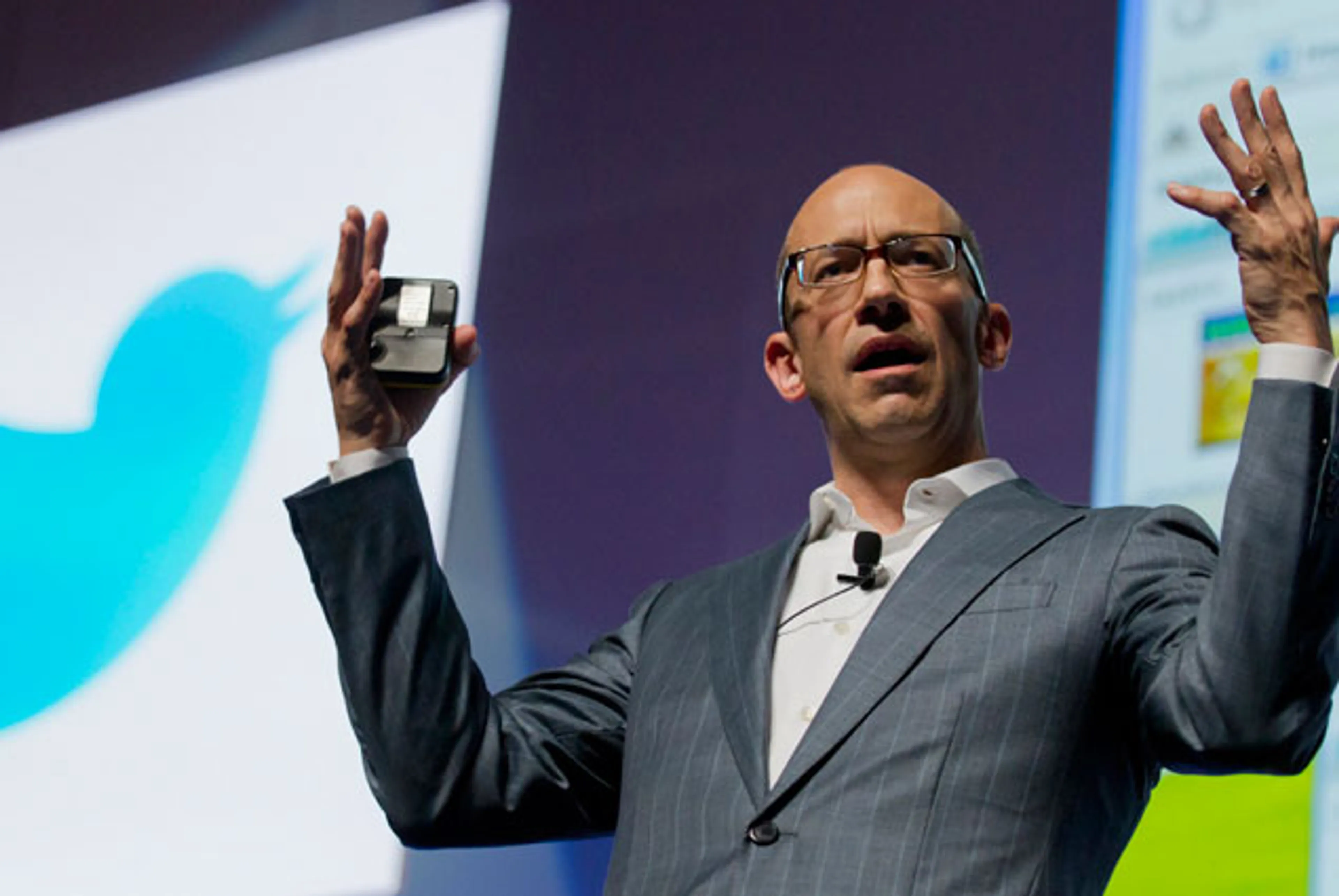 Капитал - Глава Twitter решил покинуть свой пост