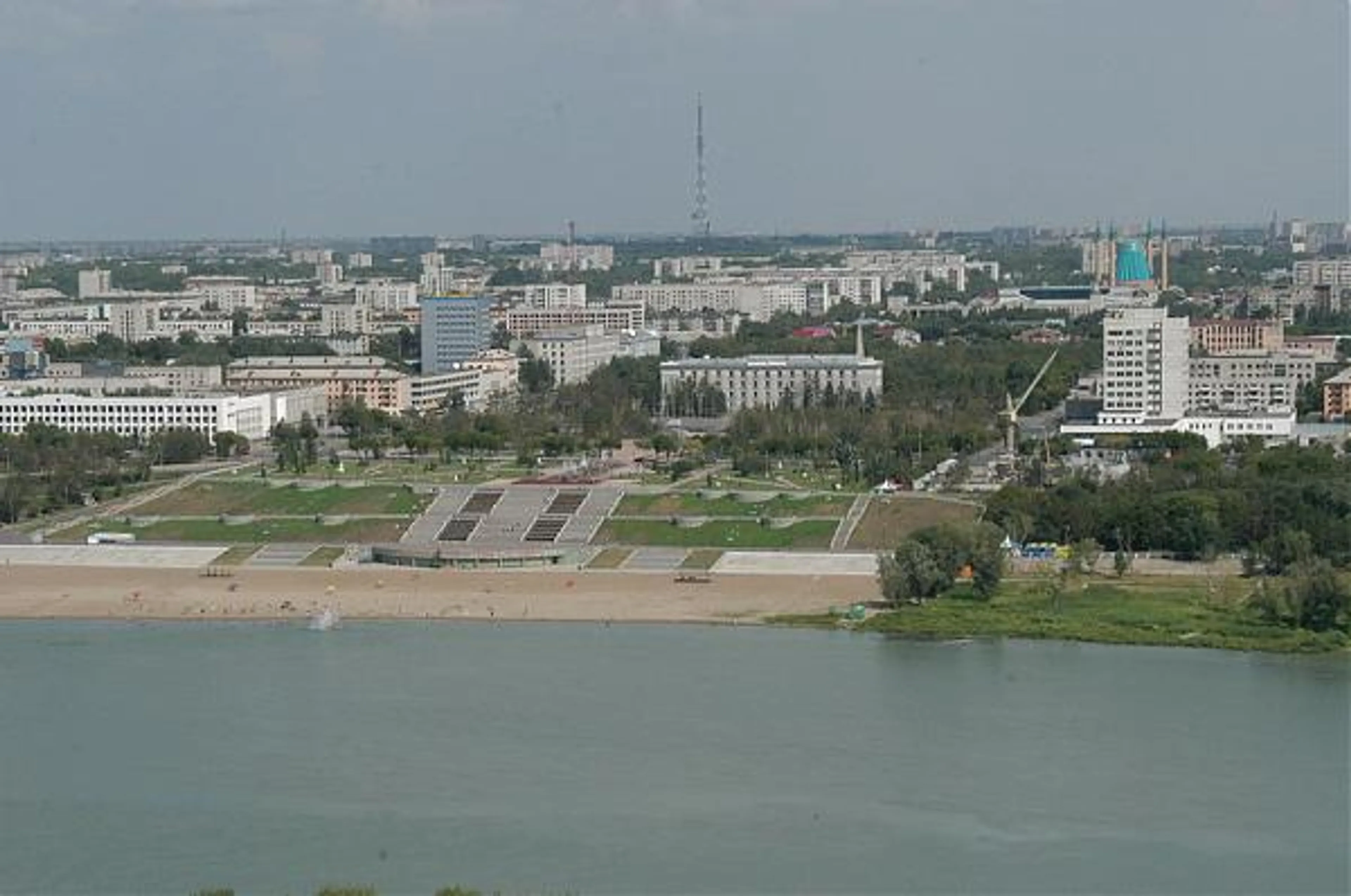 Капитал - Президент РК прибыл в Павлодарскую область