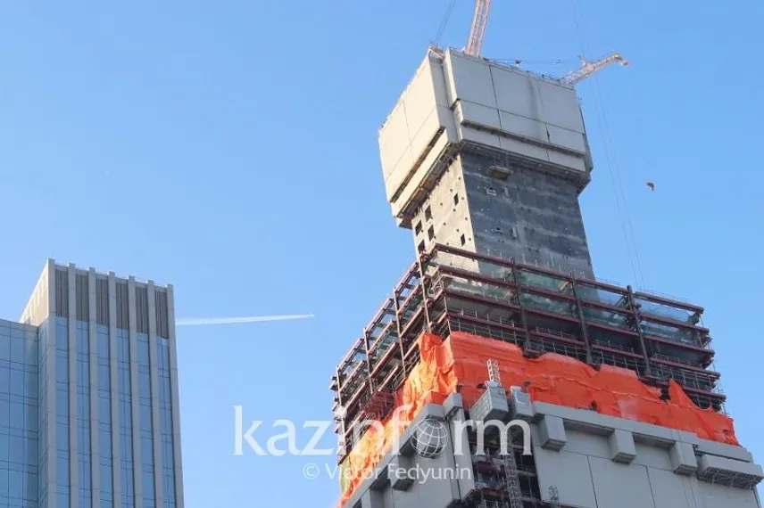 Капитал - В Астане горела «Абу-Даби Плаза»