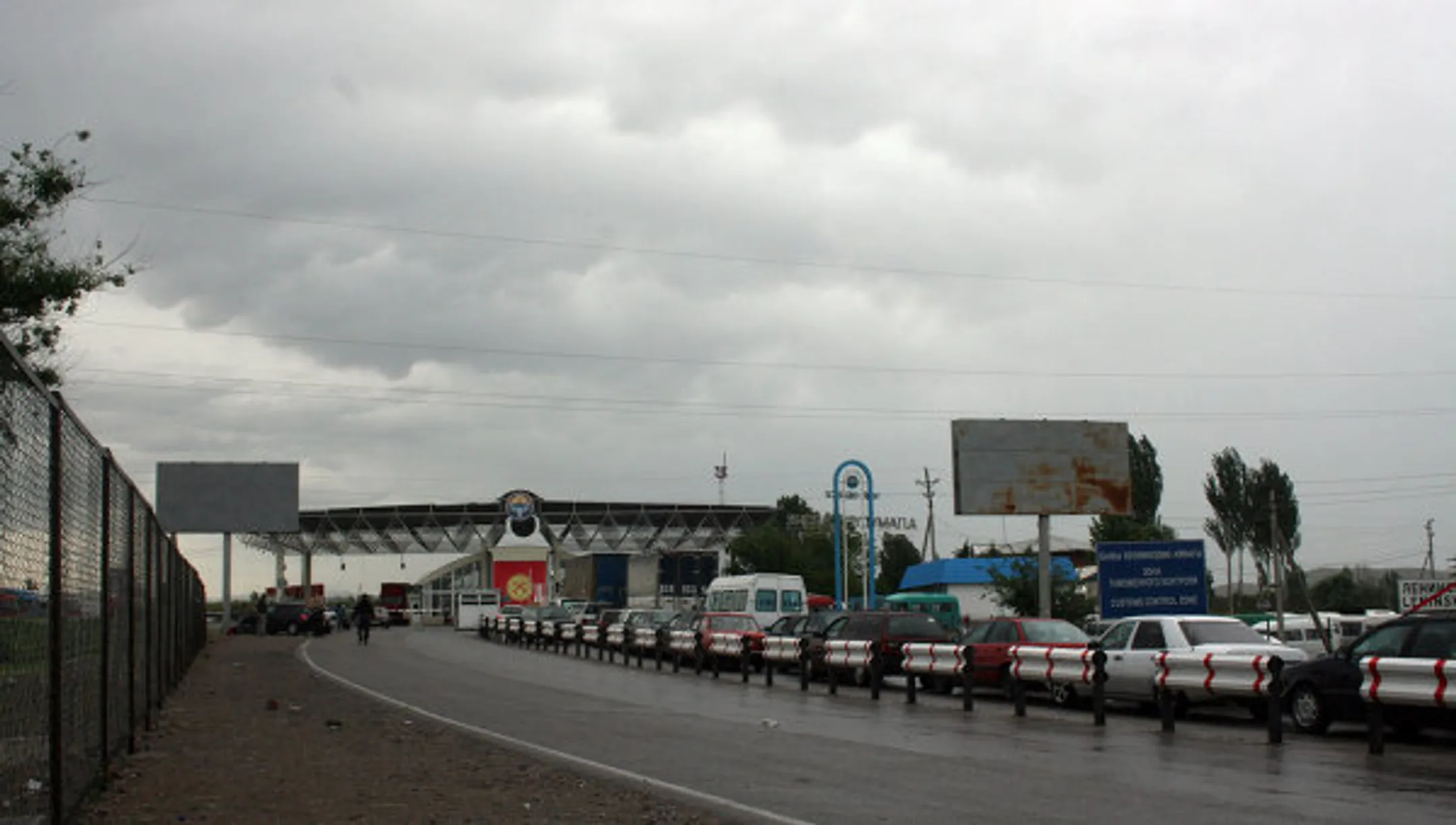 Кыргызстан снимет таможенные барьеры на границе с РК - Image Kapital.kz