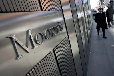 Коммеск-Өмір прекратила сотрудничество с Moody's