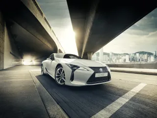 Капитал - Lexus начал принимать в РК предзаказы на спорткупе LC 500