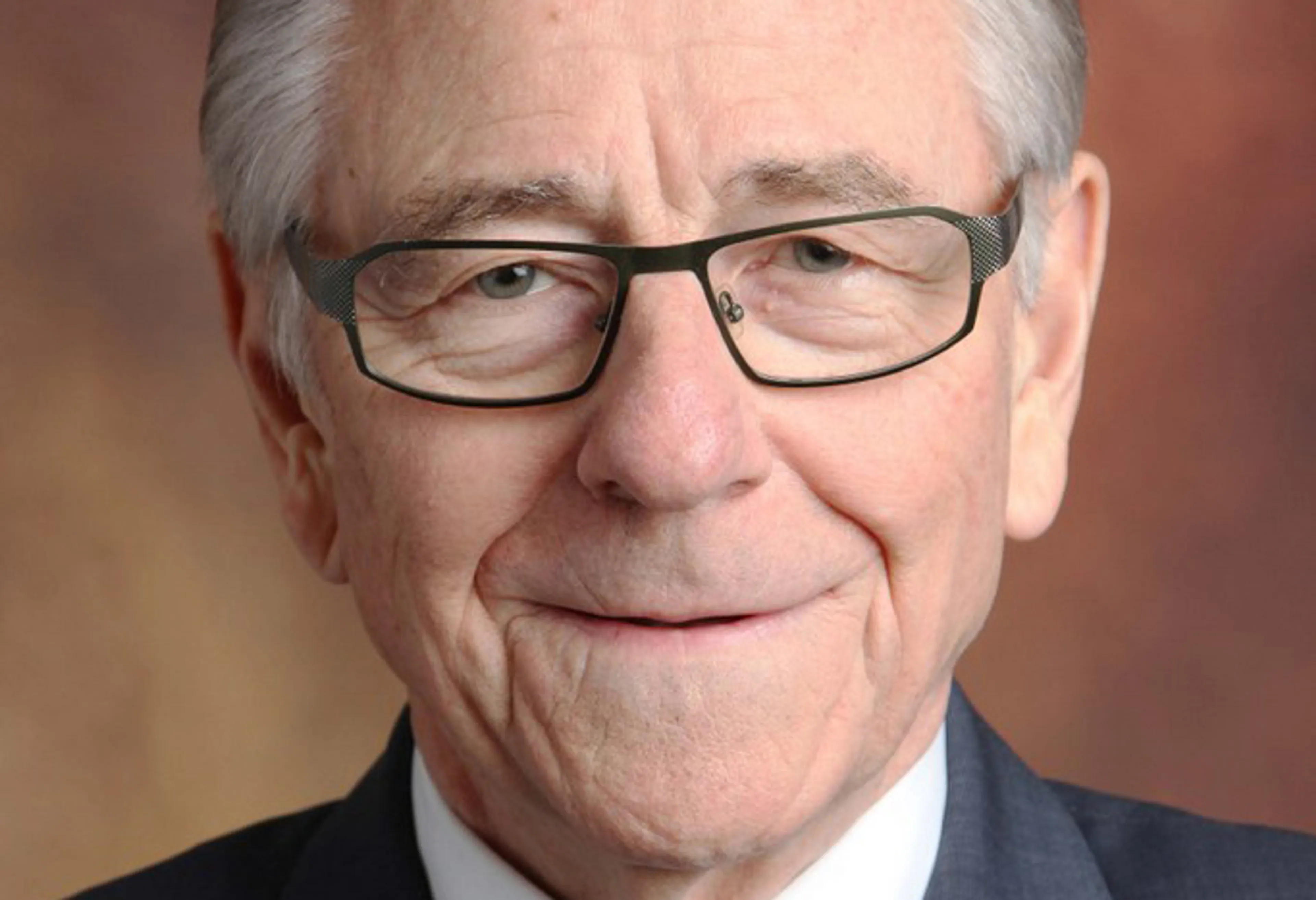 Капитал - Нурсултан Назарбаев идет по пути Ли Куан Ю