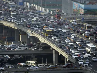 Капитал - Пекин борется с загрязнением воздуха